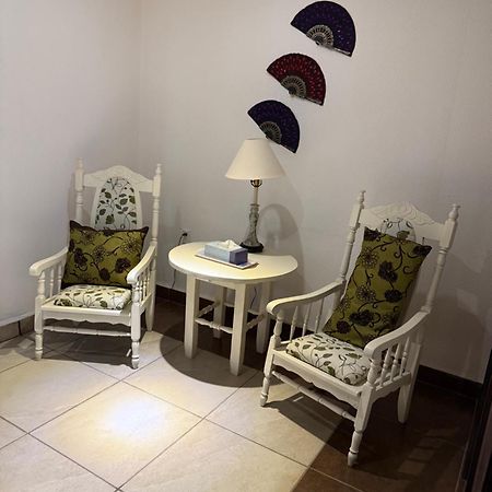Bed and Breakfast Cotton House De Labrador Екстер'єр фото