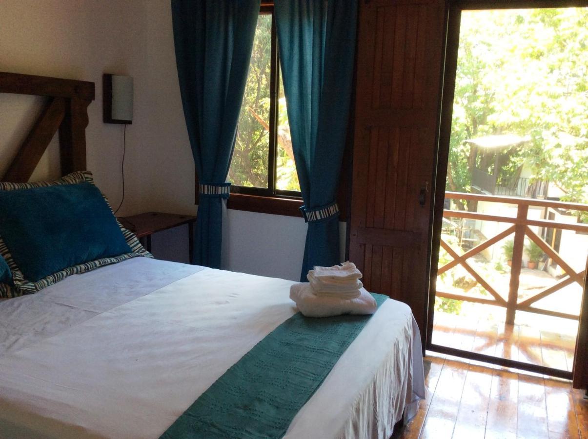 Bed and Breakfast Cotton House De Labrador Екстер'єр фото